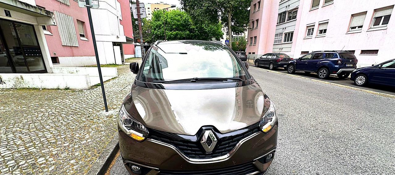Foto Renault Grand Scenic - OCPRT539