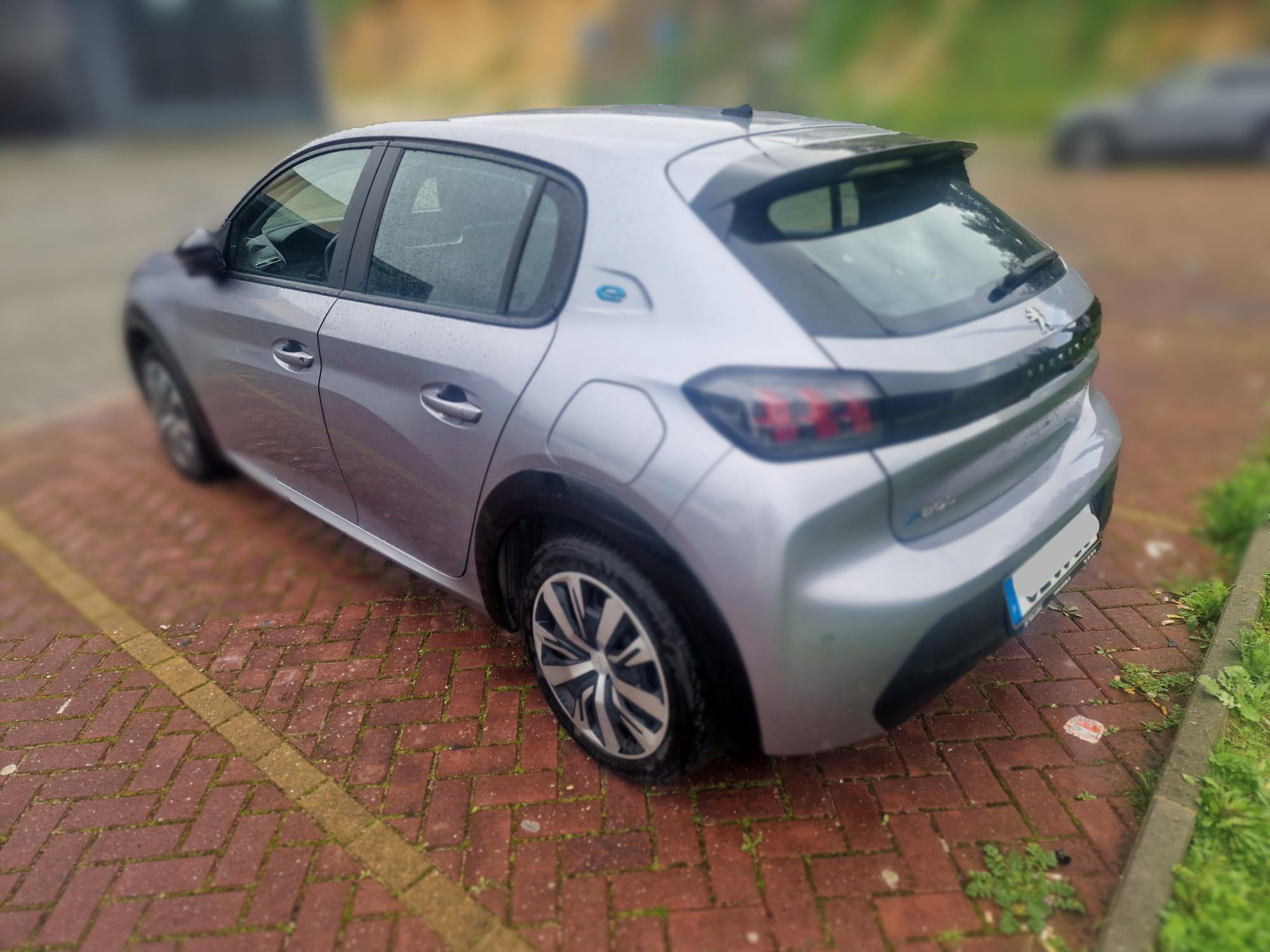 Foto Peugeot E-208 - OC38QS