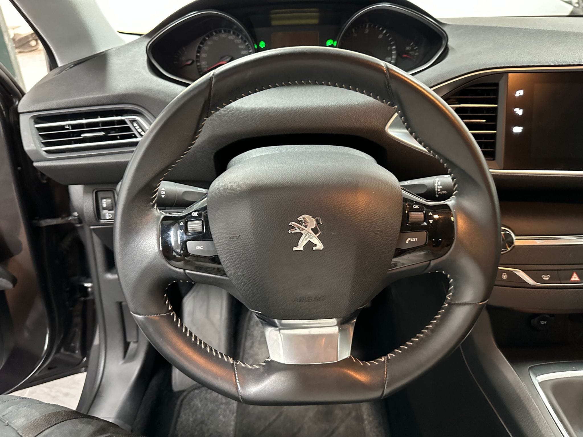 Foto Peugeot 308 SW - OCPRT419